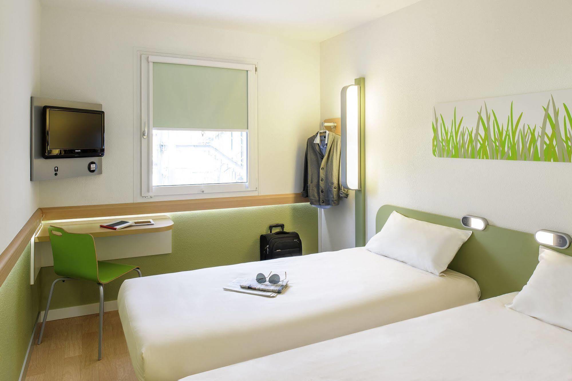 B&B Hotel Berlin Genshagen-Nord Людвіґсфельде Екстер'єр фото